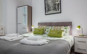 Modern 3Br Near Docks Free Parking Fast Wi-Fi